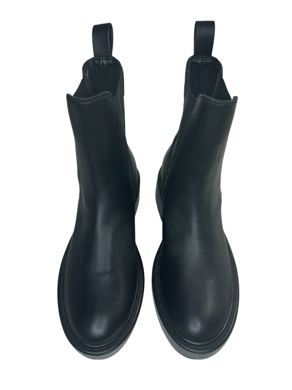 Steven Madden Madalyn Chelsea Boot Black. 9.5 - Picture 7 of 13